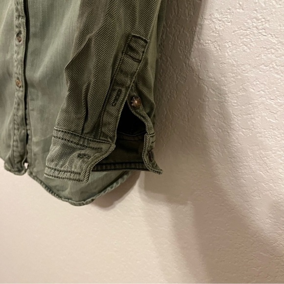 Anthropologie Olive Green and Bronze Sequin Button Down Shirt Size 8 - Picture 10 of 16